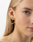 eros gold earring, golden stud earring, 925 silver earring, 18k gold plated, heart shaped, hypoallergenic, detail