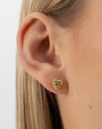 heart shaped earrings, golden stud earrings, 925 silver earrings, 18k gold plated, hypoallergenic, detail
