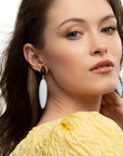 Nymphe earrings with rosewood and sky blue rubber